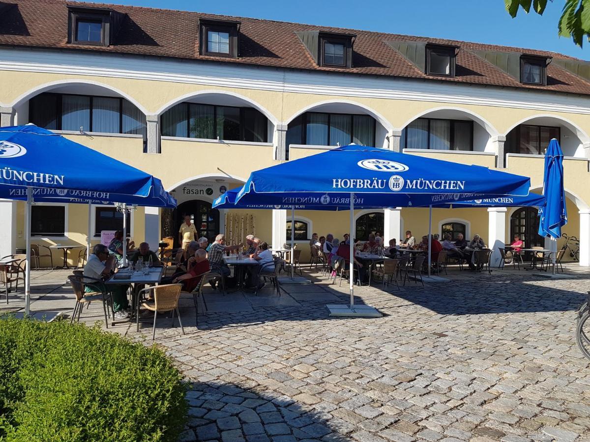 Schloss Kirchham Exterior photo
